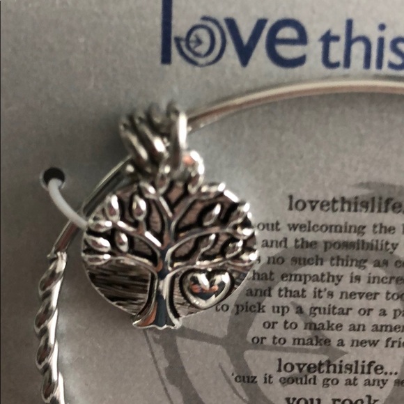 Gorgeous bracelet family new in box - Picture 2 of 2